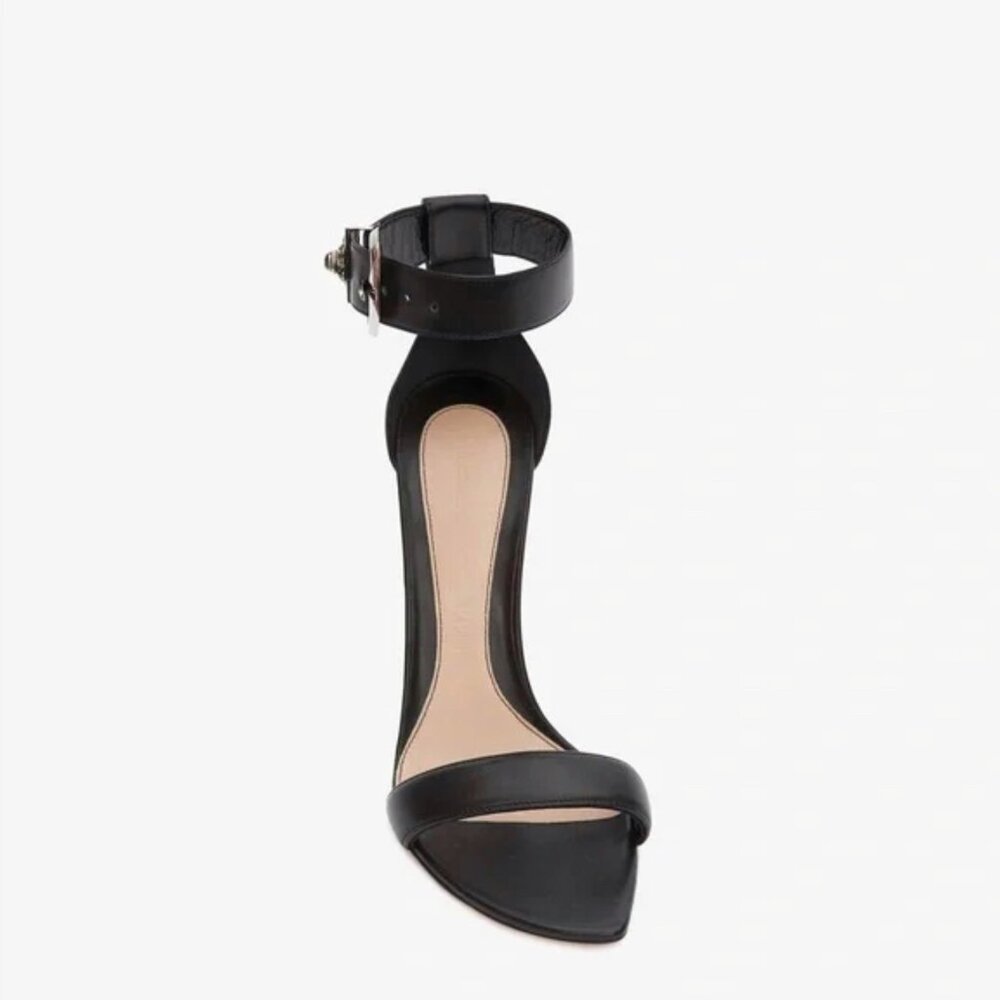 Alexander McQueen 4" Heels Medieval Buckle Sandal Size 37 Black Leather - Picture 3 of 16